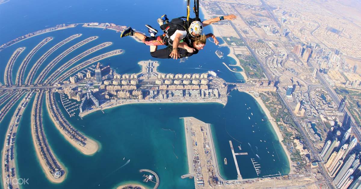 Dubai Skydiving Experience